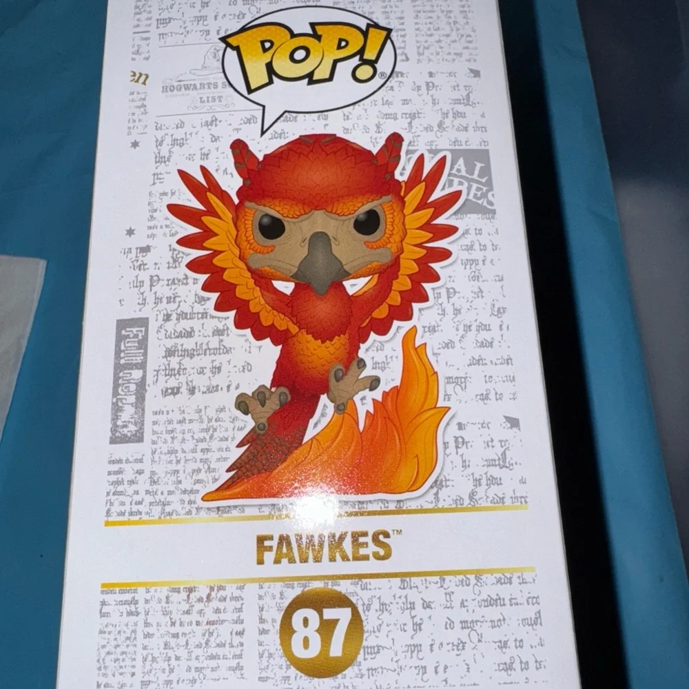 Funko Pop! Harry Potter Fawkes Figure - Red and Yellow